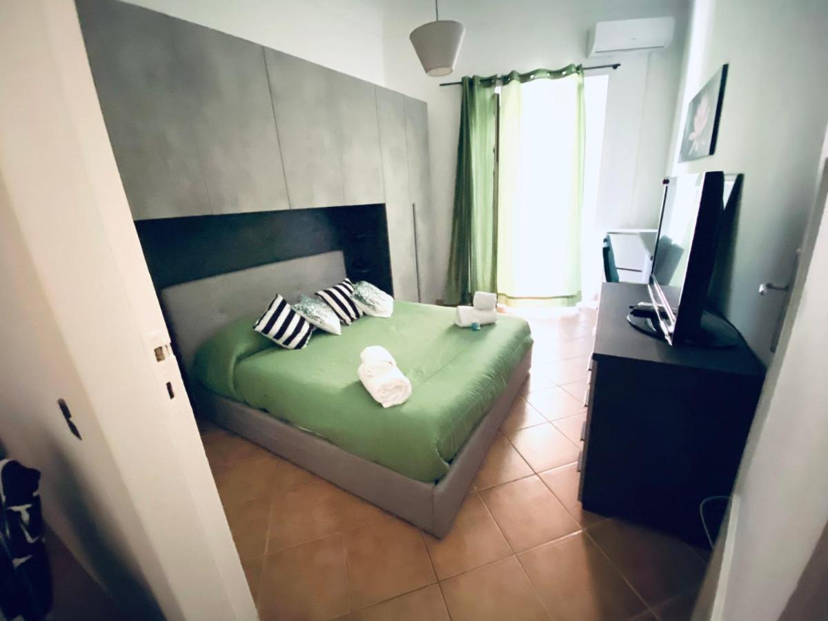 Skip Intro Apartment Taormina Kültér fotó